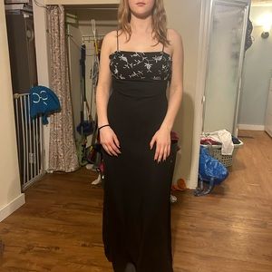 Black vintage dress tieback size 8-ish silver detail